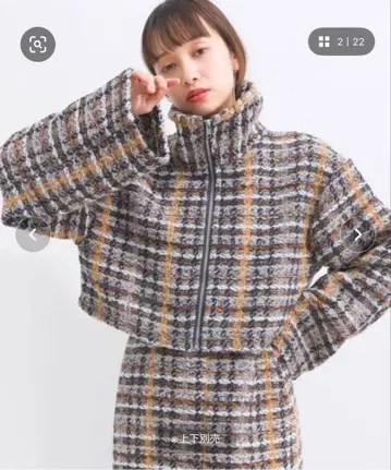 terrace 숏 기장 트위드 체크 하이넥 자켓