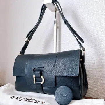 새상품급 DELVAUX 코레트 MM 트로터 D 금장 장식 원숄더 네이비