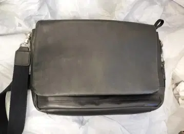 나노 유니버스 가죽 백 Bright Leather General