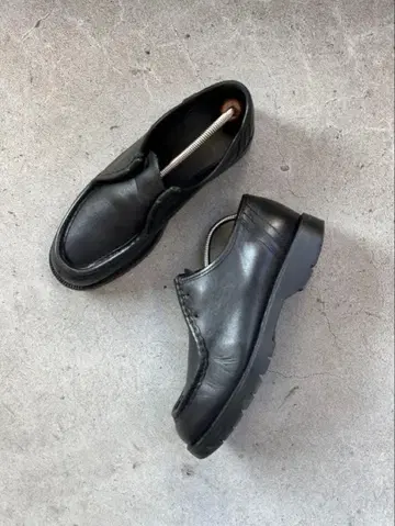 KLEMAN PADROR 'Black'