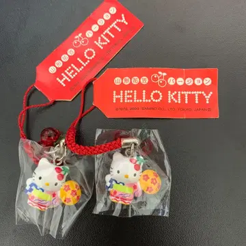 2000년 헬로키티 야마가타 하나가사 체리  2개 세트