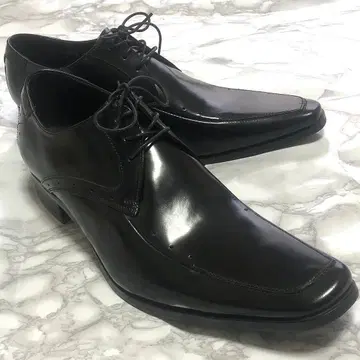 컨디션 최상 캐서린 햄넷 런던 블랙 가죽 비즈니스 슈즈