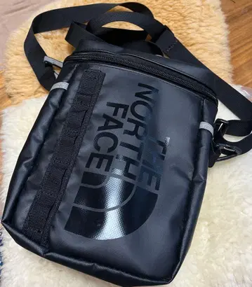 새상품급 THE NORTH FACE BC 퓨즈 복스 파우치 블랙