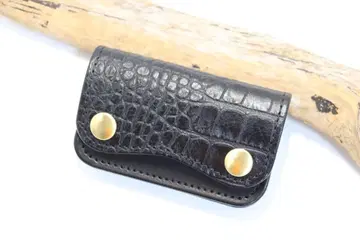 엠보 크로커다일 미니 트래커 지갑 블랙 실 블랙 가죽 놋쇠