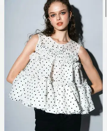 sheller Dot organdy flare tops 셰리에