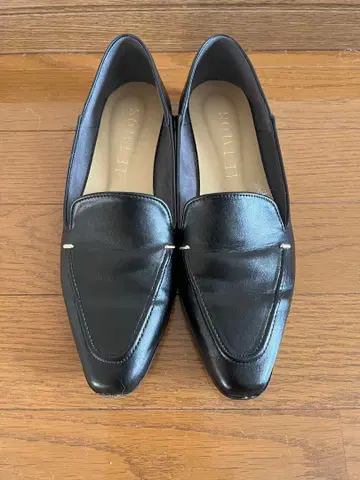 LE TALON 스퀘어 스티치 소프트 로퍼