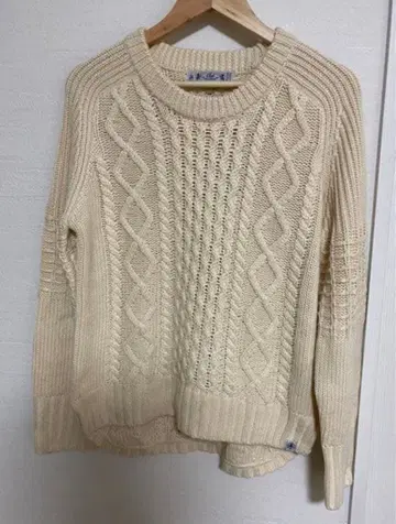 Bal 아이보리 케이블 니트 스웨터 M