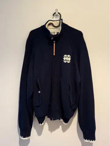 SATUR 니트 지퍼 아우터