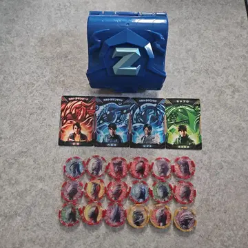 울트라맨 카드와 코인 세트