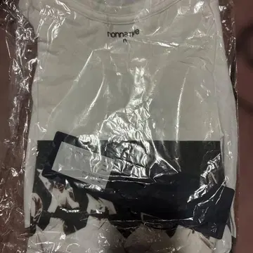 비네이티브 무희 T셔츠