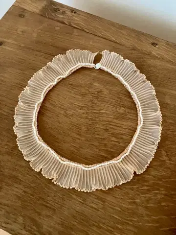 niki.du.poulain 목걸이