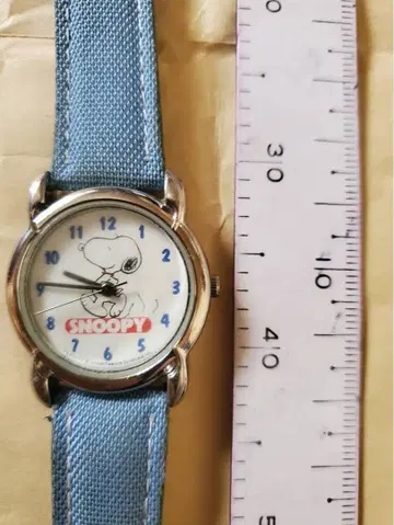 스누피 손목시계