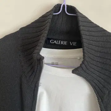 GALERIE VIE 그레이 집업 가디건