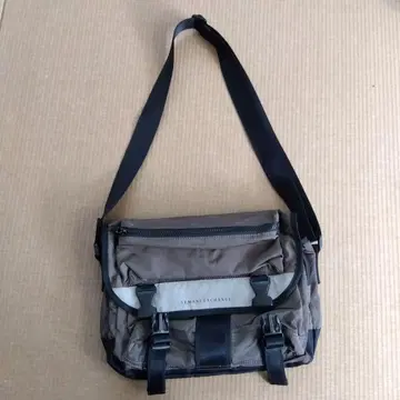 ARMANI EXCHANGE 숄더백 바디백