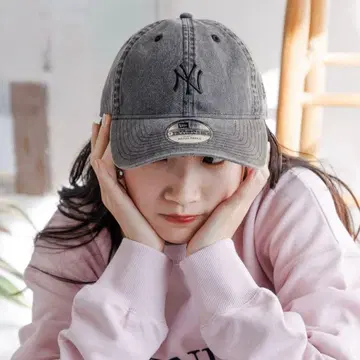 LOWRYSFARM NEWERA 캡