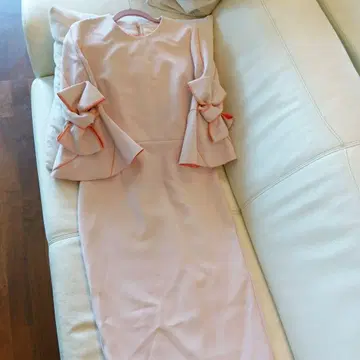 록산다 ROKSANDA 벚꽃 핑크 리본 7부 소매 종아리 기장 원피스