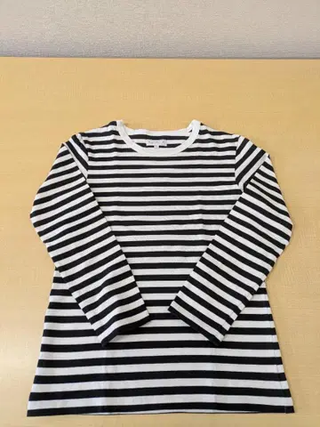 에네스베 화이트 블랙 보더 긴팔 T셔츠