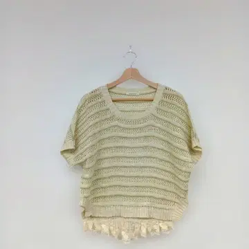 axes femme 아이보리 스트라이프 편직 반팔 니트