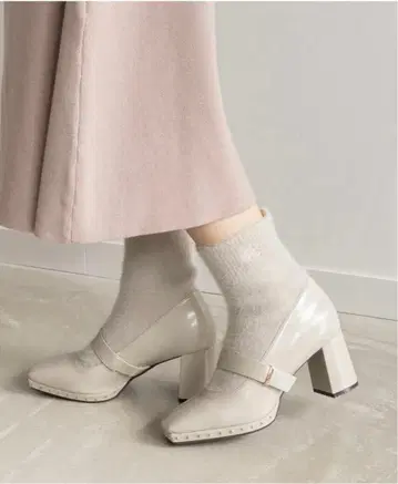 RANDA 모헤어 니트 삭스 부츠 아이보리