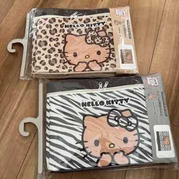 키티 뚜껑 포함 수납 박스