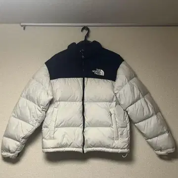 THE NORTH FACE 다운 자켓 눕시 화이트/블랙