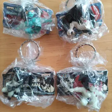 데빌맨 키링 세트