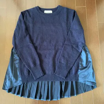 RayBEAMS 새틴 플리츠 도킹 니트 풀오버 네이비