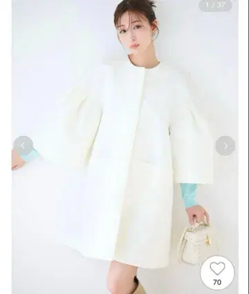 셀포드 볼륨 슬리브 분또 코트 화이트