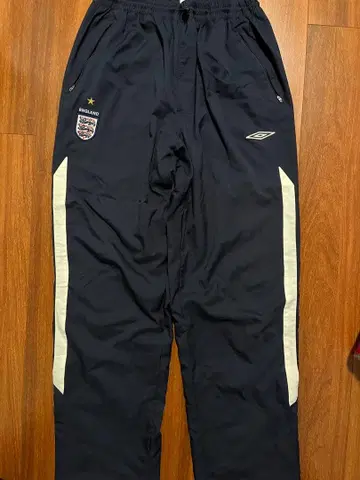 umbro 잉글랜드 대표 나일론 팬츠 네이비