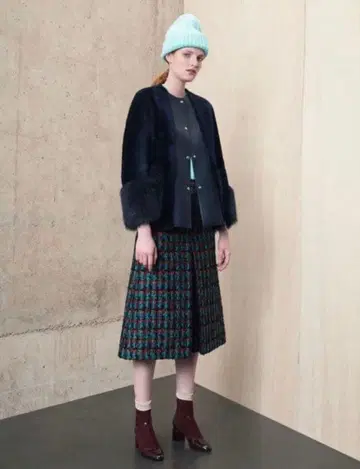 새상품급 드로어 트위드 스커트 38