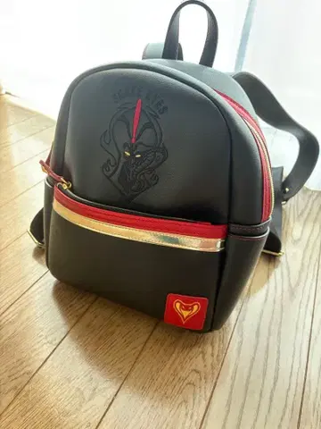 디즈니 알라딘 자파 퍼 백팩