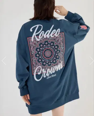 [ 새상품 택 포함 ] Rodeo Crowns 반다나 패치 맨투맨 원피스