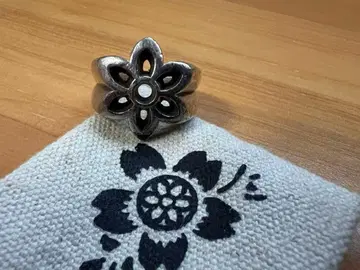 굿 아트 로제타 반지