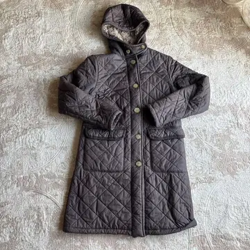 다크 브라운 퀼팅 자켓 후드 부착