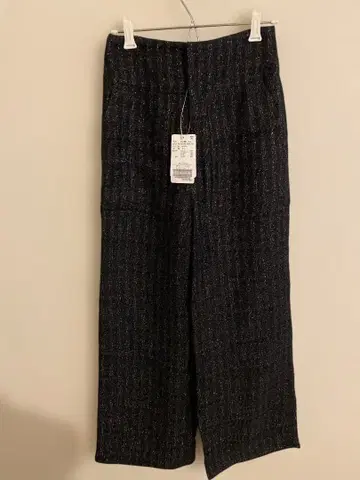 IENA 미사용 라메 트위드 세미 플레어 팬츠