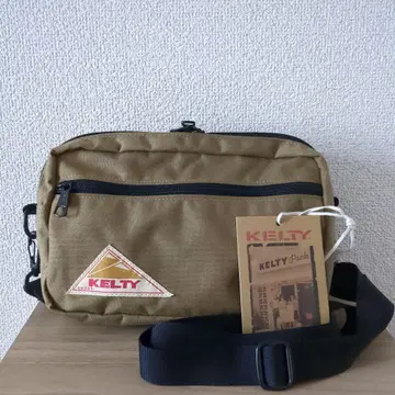 새상품급 KELTY 숄더백 RECTANGLE ZIP SHOULDER