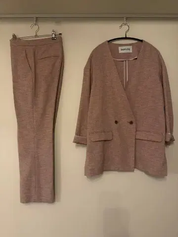 BABYLONE 베이지 셋업