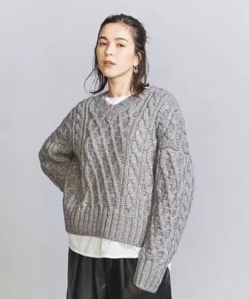 B&Y UNITED ARROWS 아크릴 울 V넥 케이블 니트