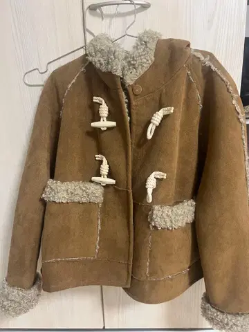 ALLISONBROWN 알리슨브라운 CozyMouton 더플코트