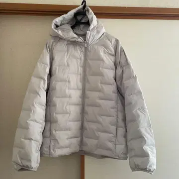 UNIQLO PUFF TECH 후드 부착 다운 자켓 라이트 그레이 XL