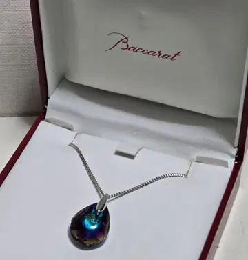 Baccarat 다색 펜던트 목걸이 푸시데릭