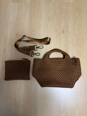 나게디 NAGHEDI 토트백 단종 컬러 새상품, 미사용