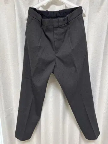 새상품급 BEAU TY&YOUTH 다크 그레이 슬랙스