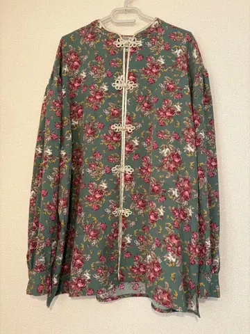 쥬에테 jouetie 차이나 루즈 셔츠