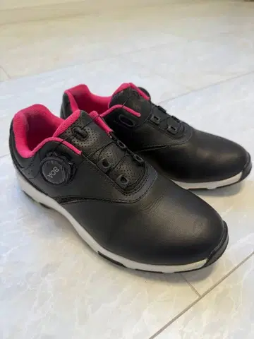 [브릿지스톤] 골프화 BOA 시스템 블랙/핑크 23.5cm