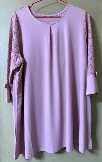 연한 핑크 레이스 7부 소매 상의. 사계절. 새상품 3L