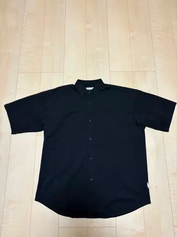 기능성 와이드 반팔 셔츠