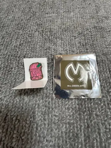 Mrs. GREEN APPLE The ROOM TOUR 핀 배지