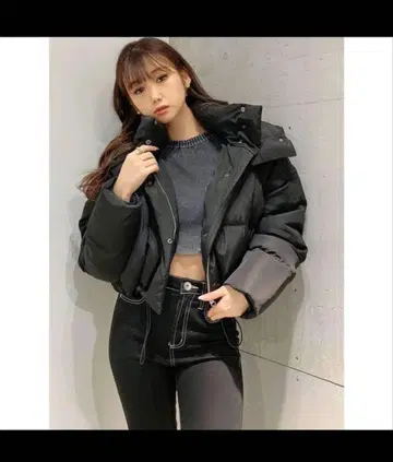 [새상품급] GYDA 블랙 숏 다운 자켓