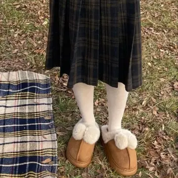 haku/nugu 체크 플리츠 미디엄 스커트